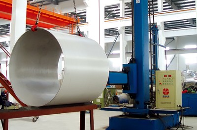 日用化工、化妝品、制藥、食品等行業成套設備